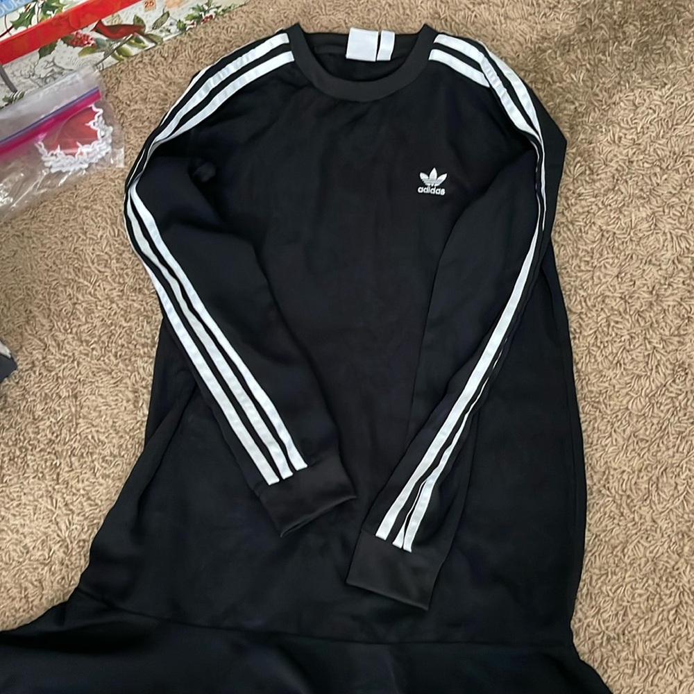 Adidas dress size small